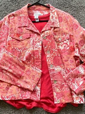 Women's Coldwater Creek Paisley Print Button-Up Jacket and matching ON top